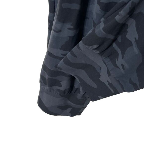 Athleta Salutation Jogger Pants Women’s Size Small Gray Camo High Waist Athletic - Picture 8 of 13